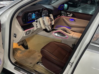MERCEDES-BENZ GLS - 9