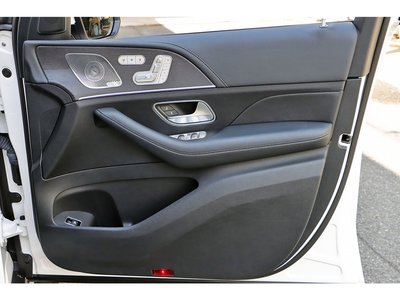 صورة مصغرة 51 لـ 2022 Mercedes-BENZ GLS