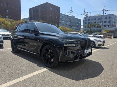 BMW X7 - 1