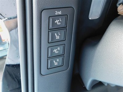 2023 Toyota VELLFIRE 缩略图 18