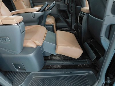 صورة 9 لـ 2023 Toyota VELLFIRE