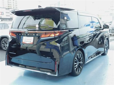 صورة 4 لـ 2023 Toyota VELLFIRE