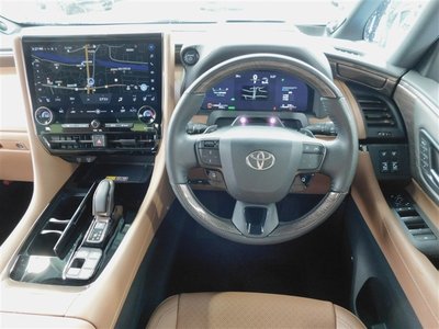 صورة 5 لـ 2023 Toyota VELLFIRE