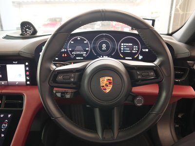 2021 Porsche TAYCAN 缩略图 12