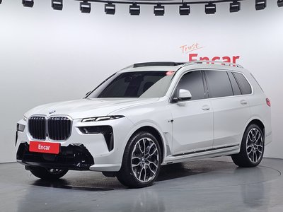 BMW X7 - 1