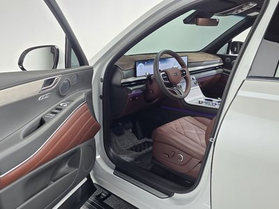 صورة مصغرة 13 لـ 2025 Genesis GV80