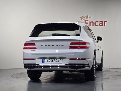 2025 Genesis GV80 photo 3