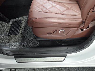 صورة مصغرة 29 لـ 2025 Genesis GV80