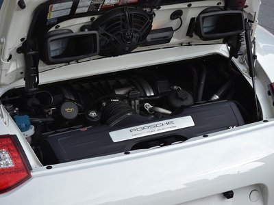 2010 Porsche 911 — миниатюра 23