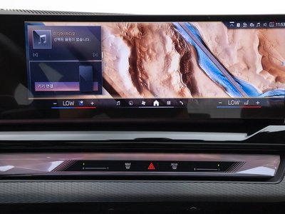 2025 BMW 5 SERIES 缩略图 13
