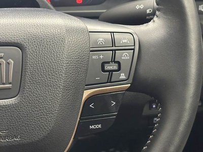 TOYOTA CROWN SPORT - 8