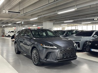 2026 Lexus RX 照片 2
