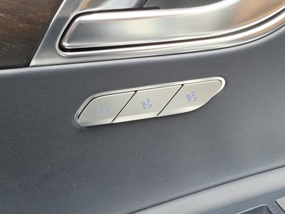 2020 Genesis GV80 — миниатюра 38