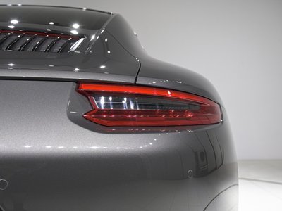 2019 Porsche 911 — миниатюра 19