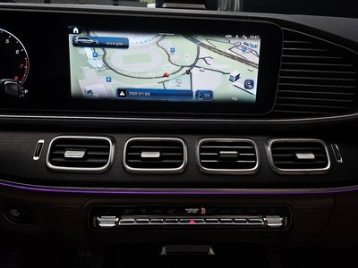 2024 Mercedes-BENZ GLS thumbnail 14