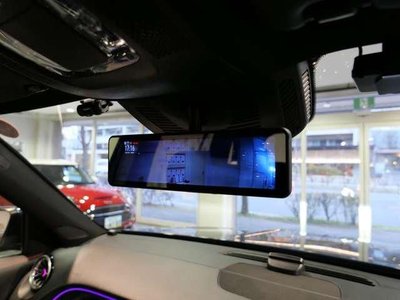 MERCEDES-BENZ GLB - 9