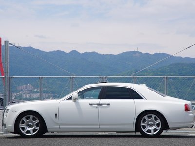 ROLLS-ROYCE GHOST - 9