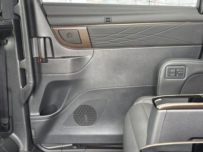 2024 TOYOTA ALPHARD thumbnail 24