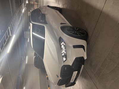 2025 BMW X5 photo 1
