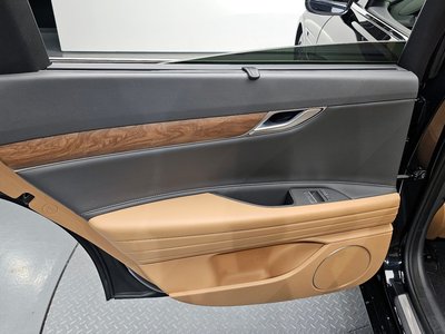 2022 Genesis G80 (RG3) thumbnail 15