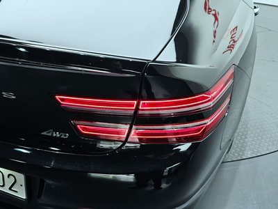 GENESIS G80 (RG3) - 10