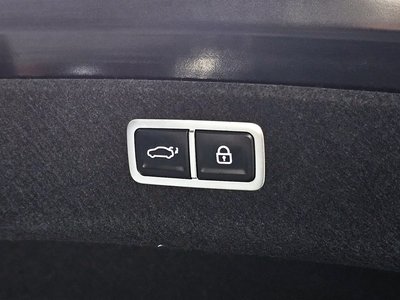 2022 Genesis G80 (RG3) thumbnail 23