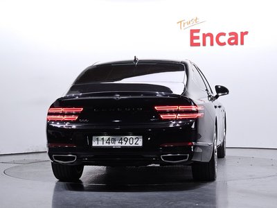 GENESIS G80 (RG3) - 3