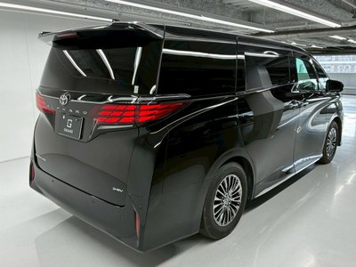 صورة مصغرة 17 لـ 2025 Toyota ALPHARD