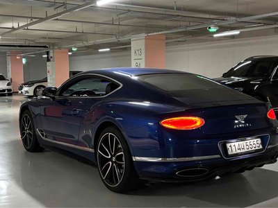 BENTLEY CONTINENTAL - 7