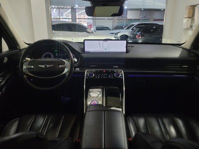 2020 Genesis GV80 — миниатюра 11
