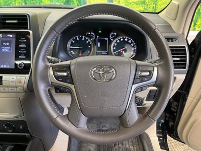 TOYOTA LAND CRUISER PRADO - 6