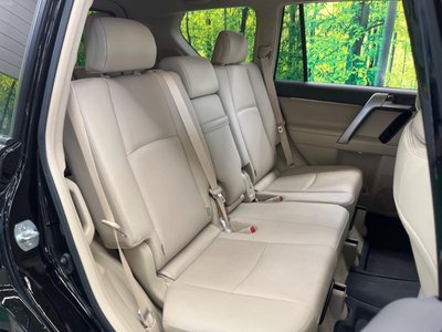 TOYOTA LAND CRUISER PRADO - 10