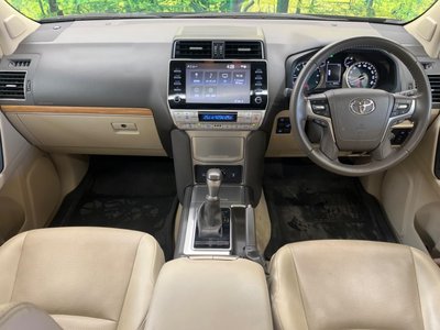 TOYOTA LAND CRUISER PRADO - 2