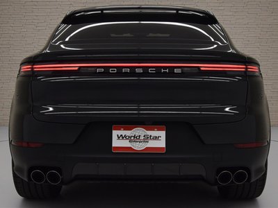 PORSCHE CAYENNE - 8
