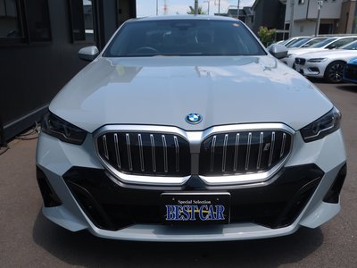 2025 BMW I5 缩略图 13