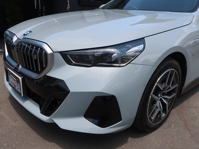 2025 BMW I5 缩略图 16