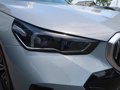 2025 BMW I5 缩略图 15