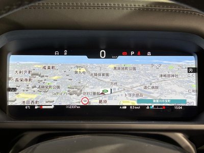 LAND ROVER DEFENDER - 9