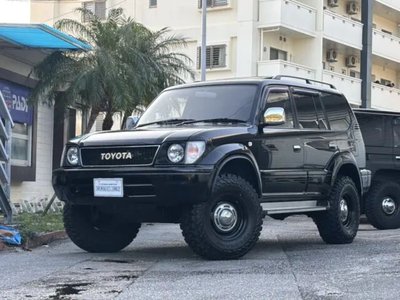 TOYOTA LAND CRUISER PRADO - 1