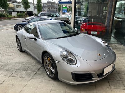 PORSCHE 911 - 4