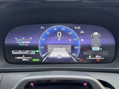 TOYOTA CROWN SPORT - 4