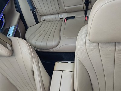 MERCEDES-BENZ E-CLASS - 10