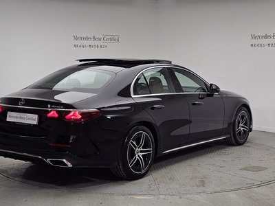 MERCEDES-BENZ E-CLASS - 4