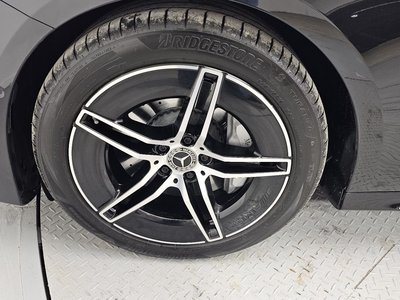 MERCEDES-BENZ E-CLASS - 6