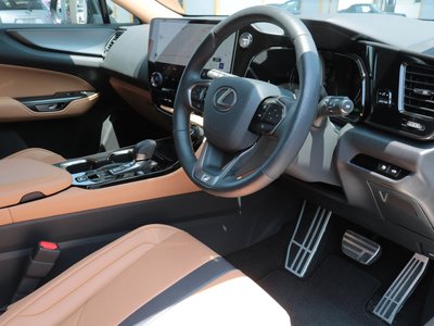 صورة مصغرة 32 لـ 2024 Lexus NX