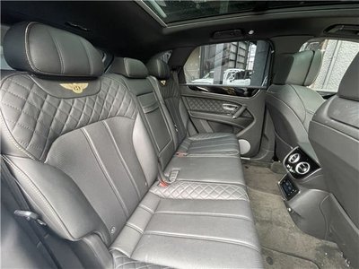 2019 Bentley BENTAYGA thumbnail 37
