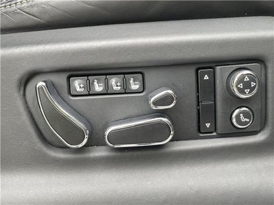 2019 Bentley BENTAYGA thumbnail 32
