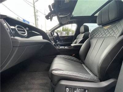 2019 Bentley BENTAYGA thumbnail 35