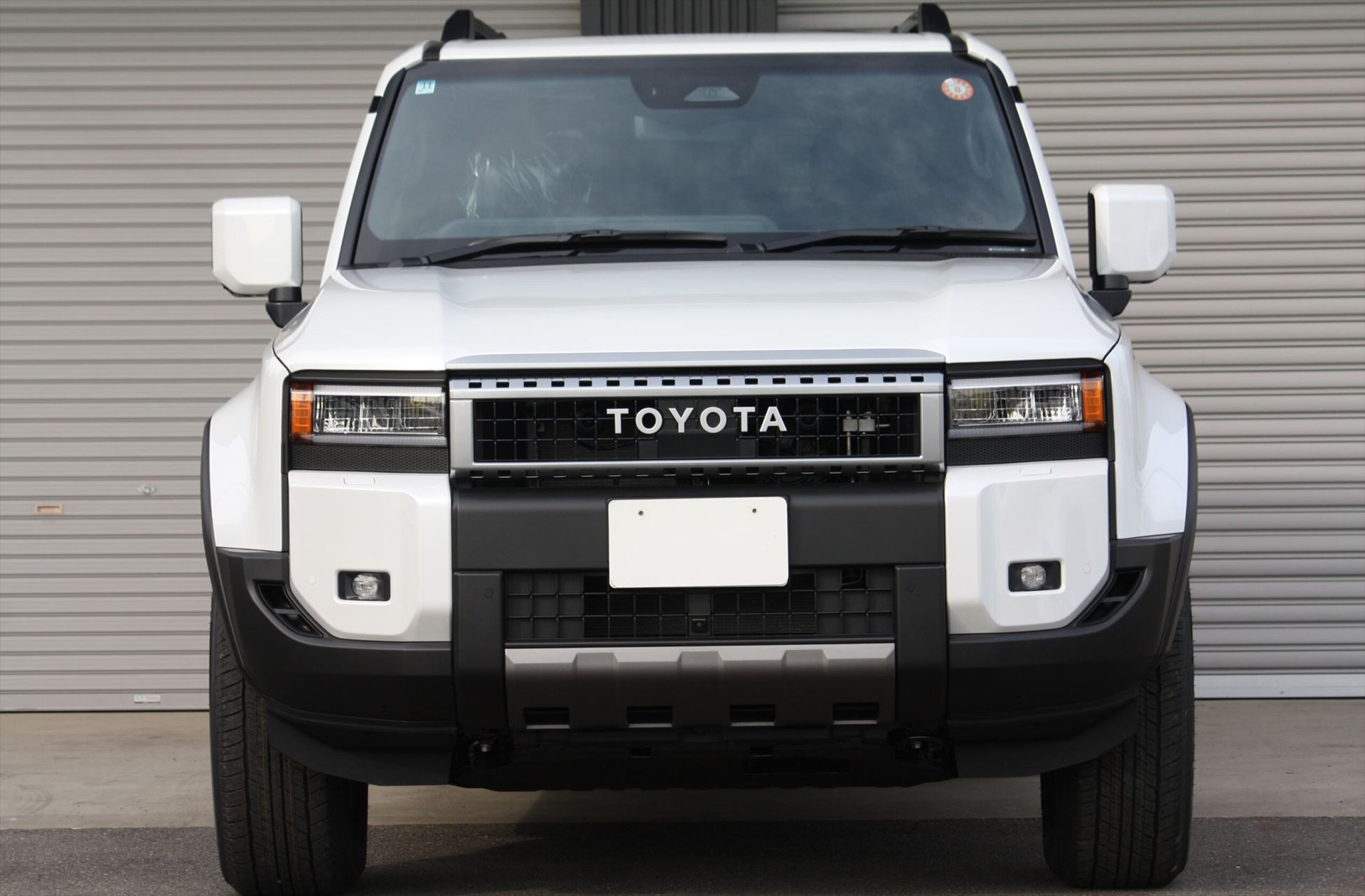 TOYOTA LAND CRUISER 250 - View 1