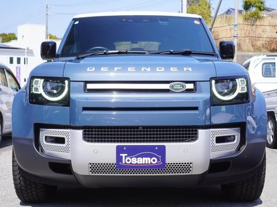 LAND ROVER DEFENDER - 9